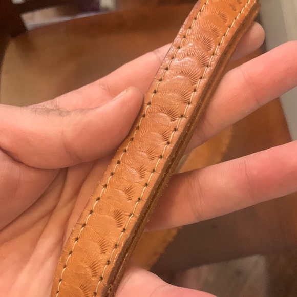 Vintage Tan Tooled Leather Hatbox Handbag - Picture 11 of 11